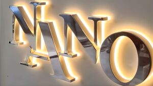 Chữ Nổi Inox Xước Cho Bảng Hiệu Công Ty